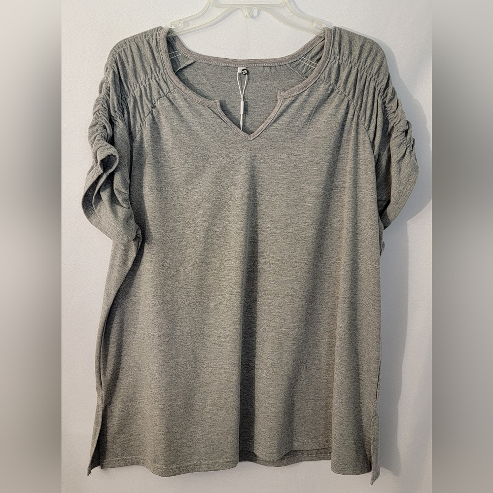 Xieerduo Fashion Short Sleeve Tee Size 2X